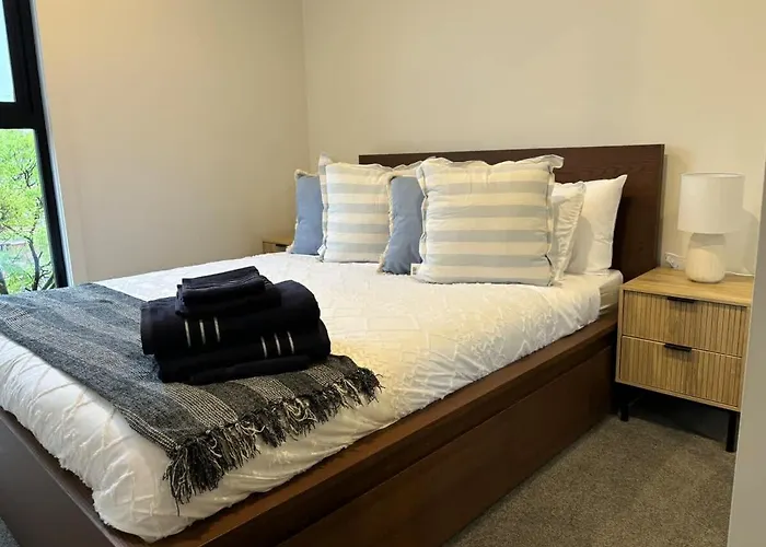 Braddon-Cbd-2 Bedroom Apt